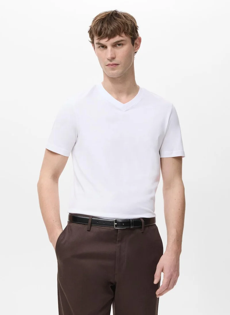 100% cotton slim-fit V-neck t-shirt